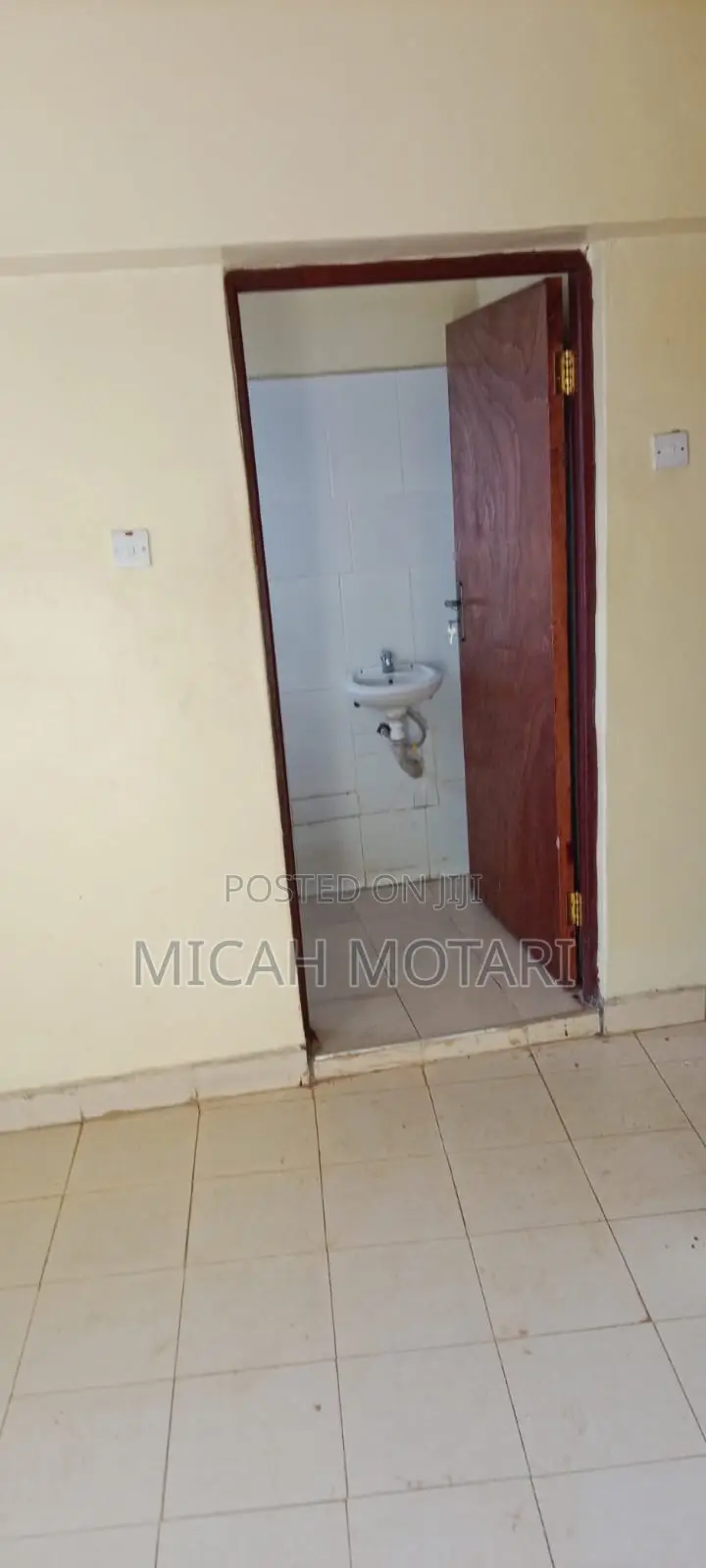 Studio Apartment in Nyamataro, Daraja Mbili for rent