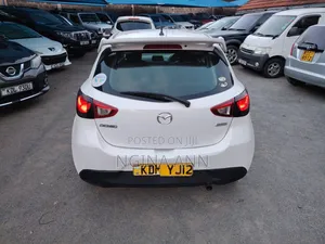 Mazda Demio 2016 White