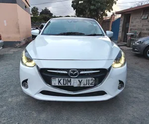 Mazda Demio 2016 White