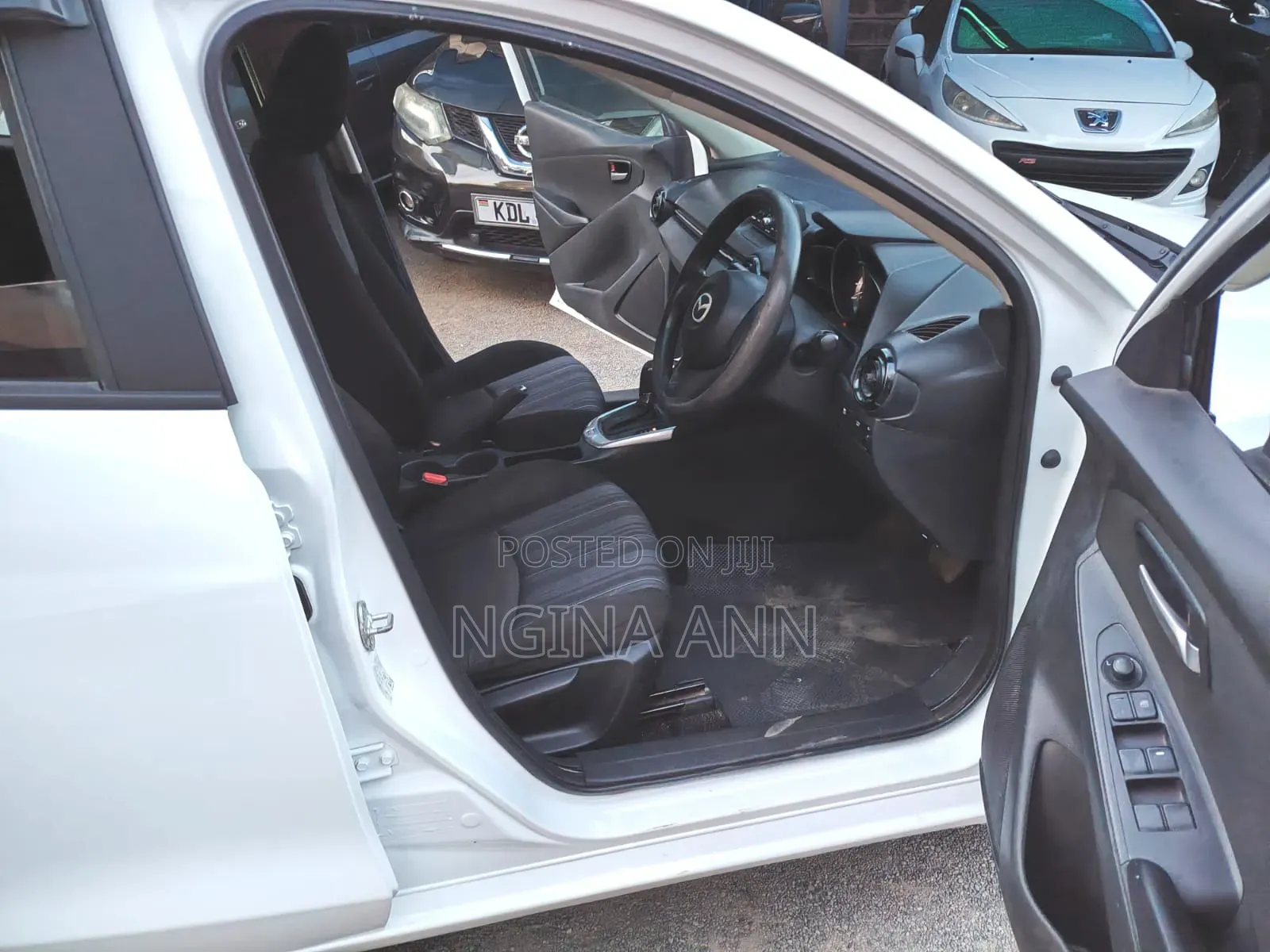 Mazda Demio 2016 White