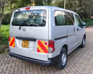 Nissan NV200 2012 White