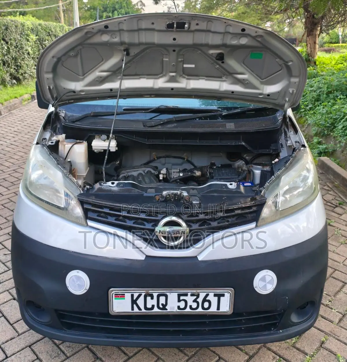 Nissan NV200 2012 White