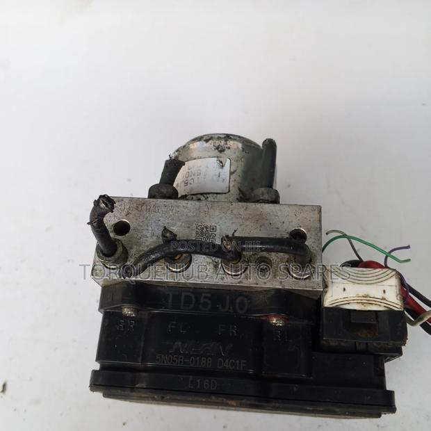 Honda Fit 2013 Abs Module (Tf0j2,Td5jo) - thumbnail 3