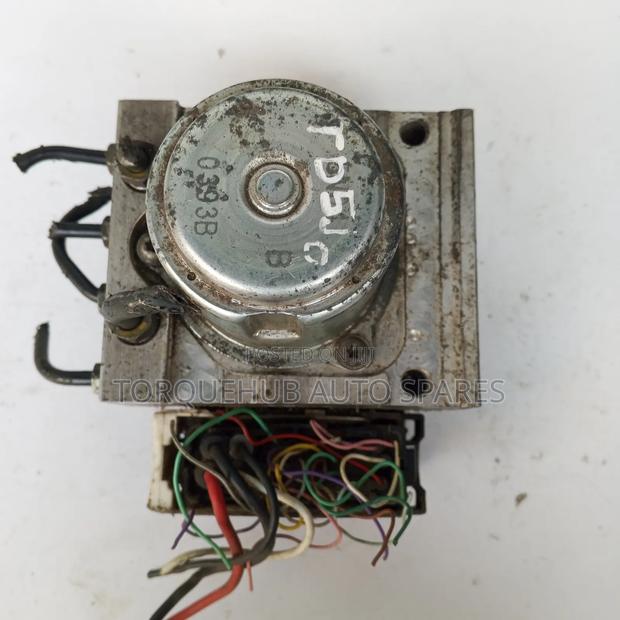 Honda Fit 2013 Abs Module (Tf0j2,Td5jo) - thumbnail 4