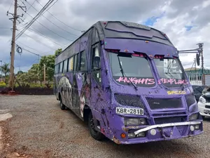 Isuzu Executive Bus 2008 Blue