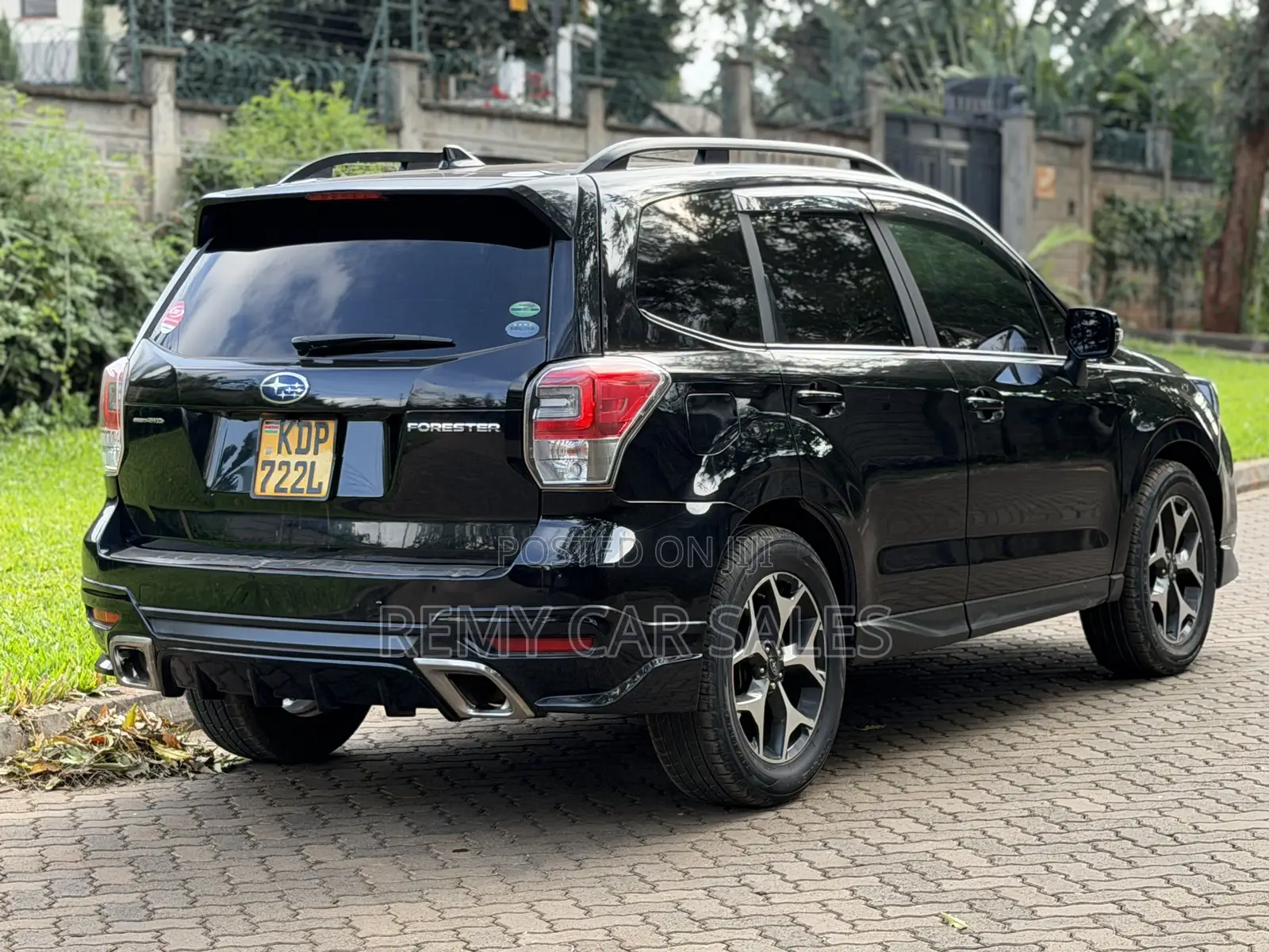Subaru Forester 2016 Black