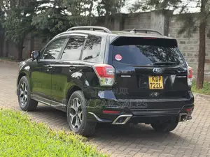 Subaru Forester 2016 Black