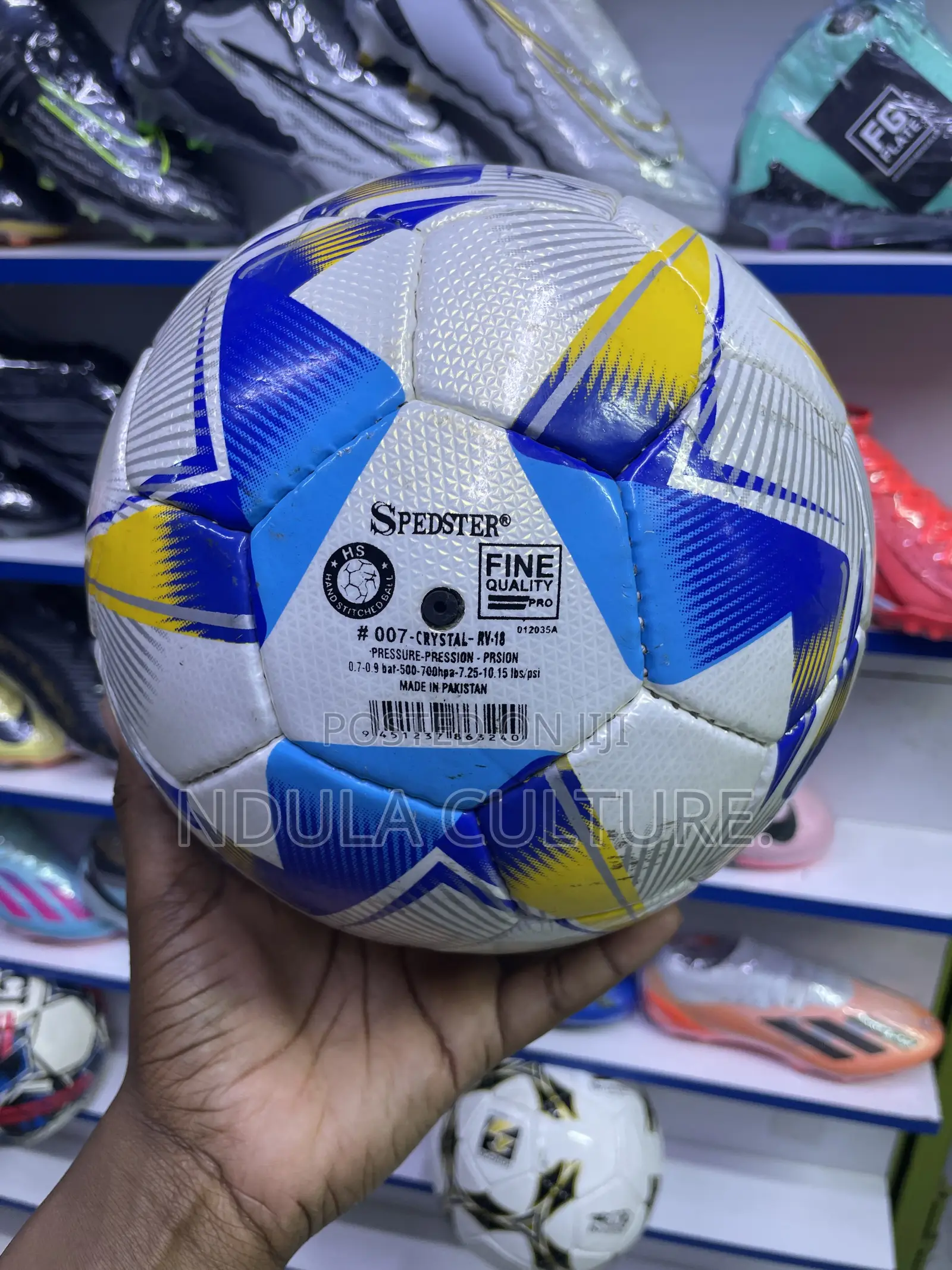 Mikasa ,Puma,adidas, Molten Orginal Soccer Balls Tube Tubeless