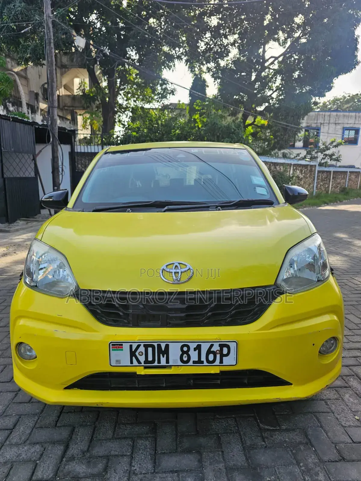 Toyota Passo 2018 Yellow