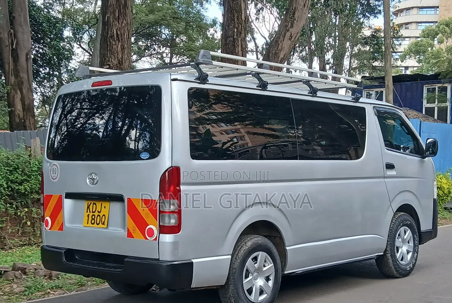 Toyota HiAce 2016 Silver