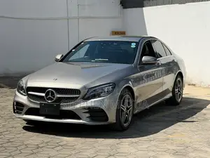 Mercedes-Benz C200 2019 Gray