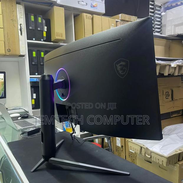 Msi Mag 342cqrf E20 Massive 34" Curved Display 200hz Refresh Rate - thumbnail 2