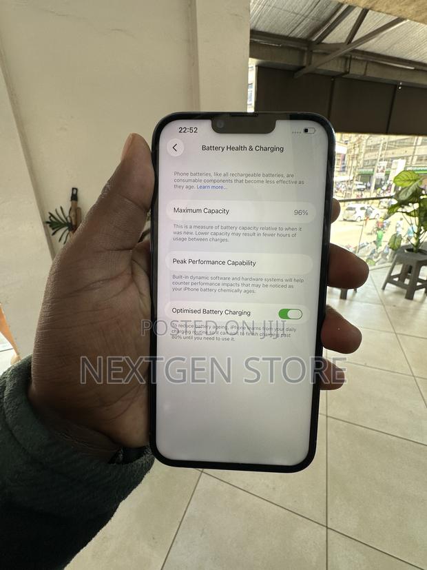 Apple iPhone 13 Pro Max 128 GB Blue - thumbnail 2