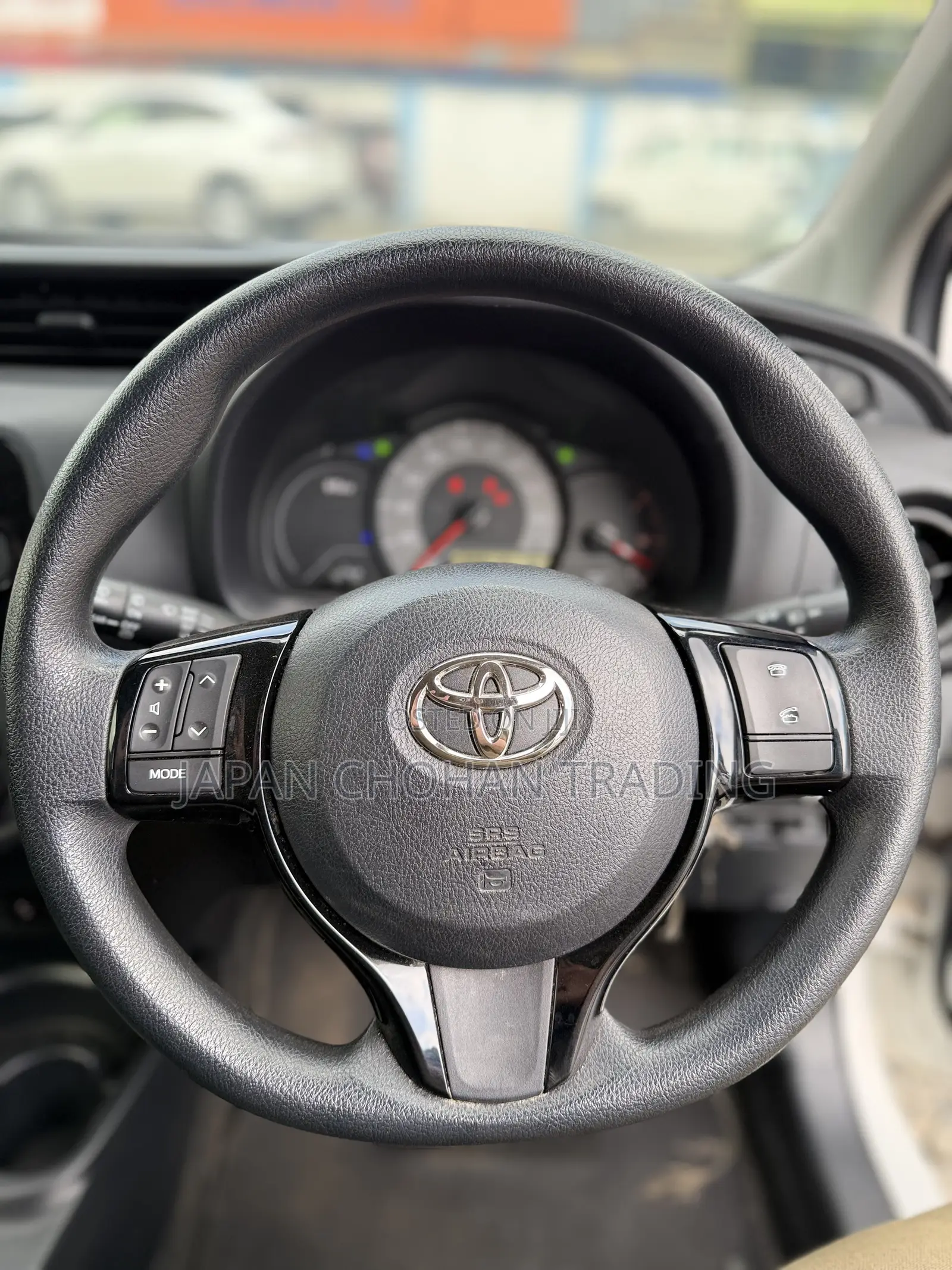 Toyota Vitz 1.0 FWD 5dr 2019 White