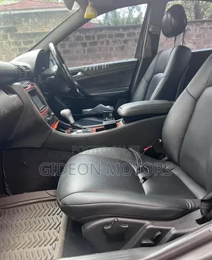Mercedes-Benz C180 2004 Silver