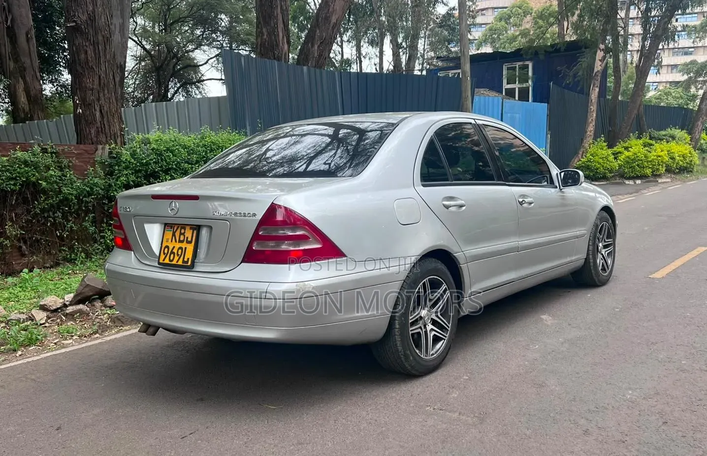 Mercedes-Benz C180 2004 Silver