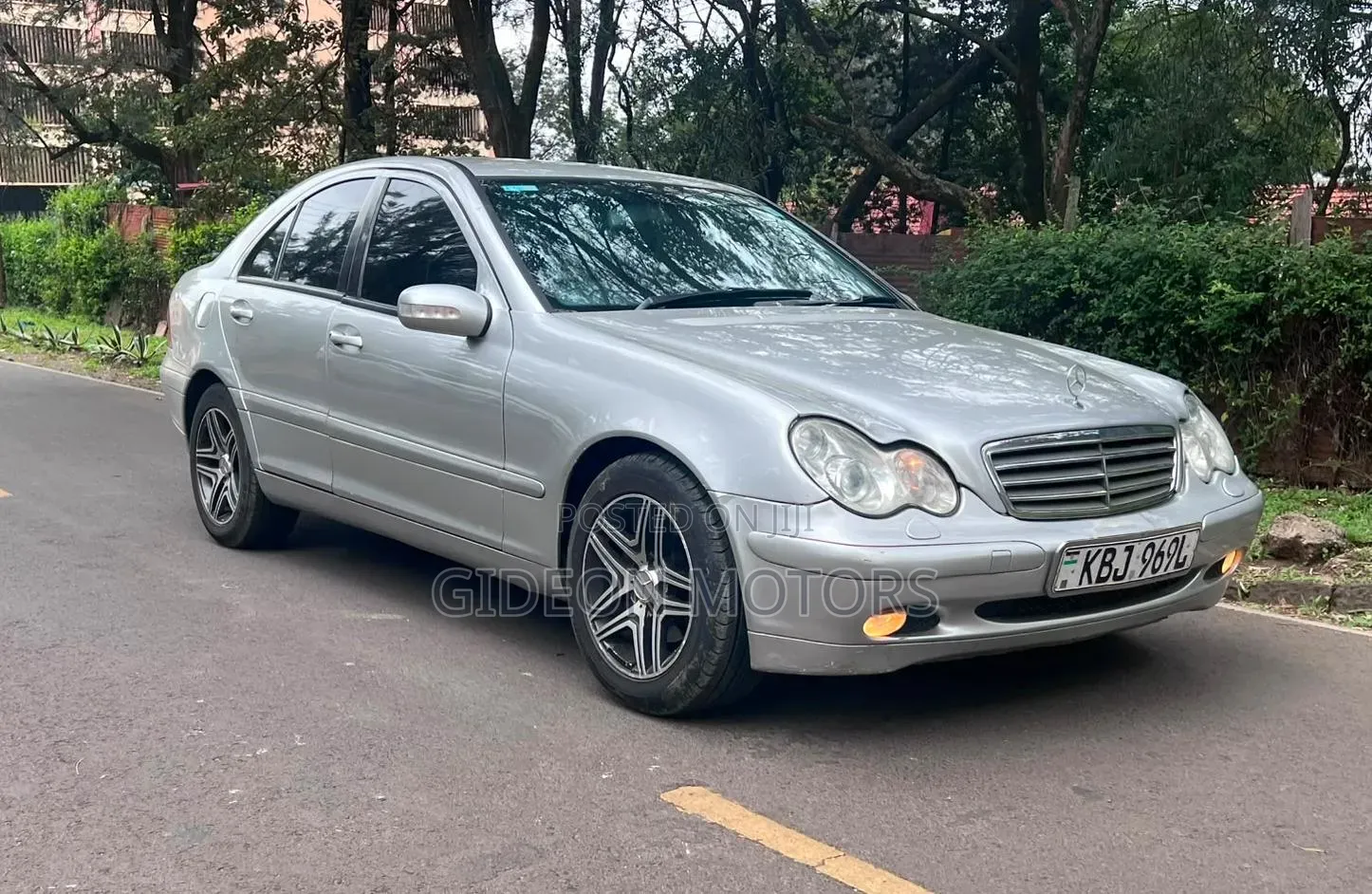 Mercedes-Benz C180 2004 Silver