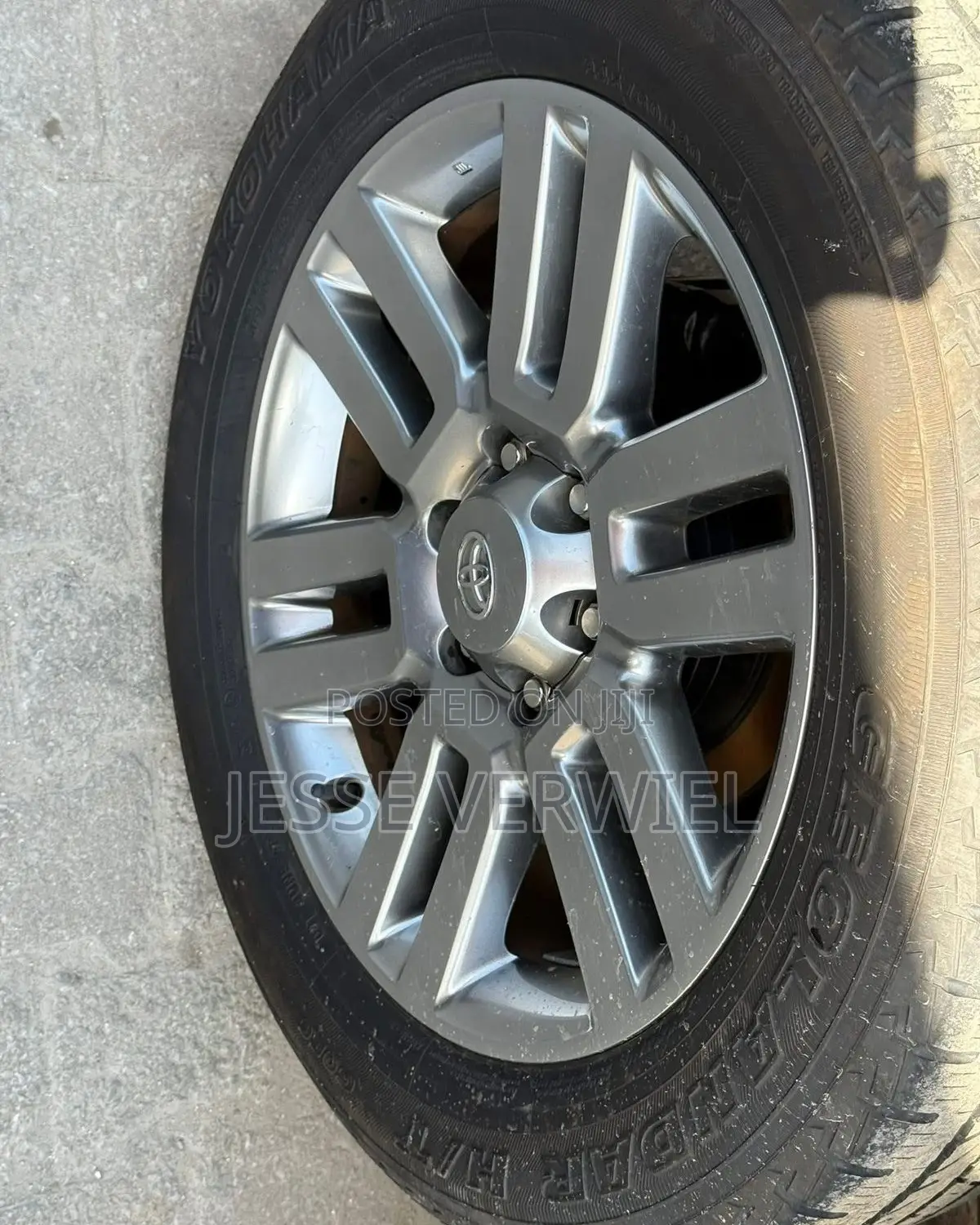 Toyota FJ Cruiser 4x4 Automatic 2012 Black