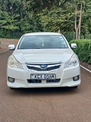 Subaru Legacy 2010 White