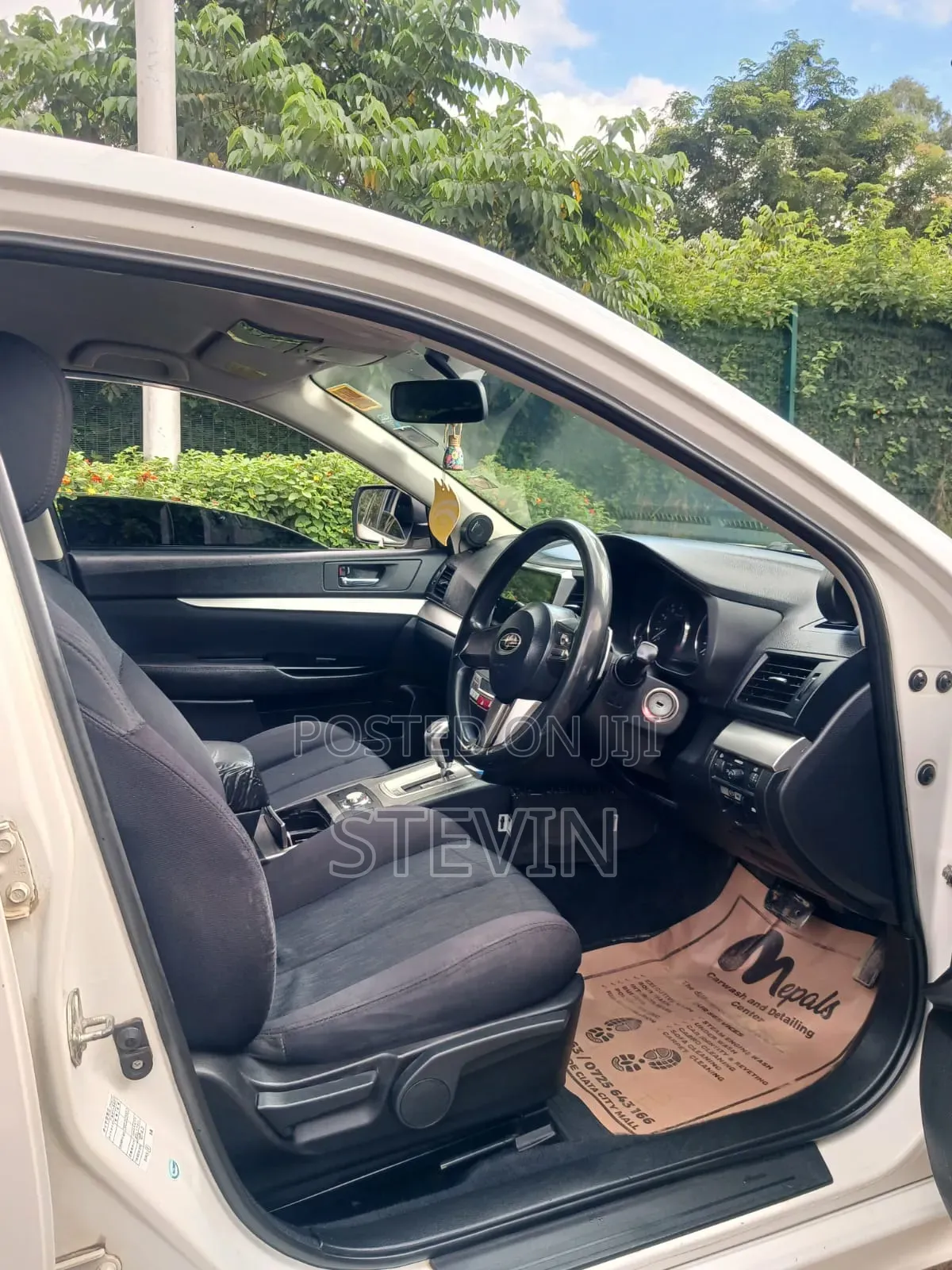 Subaru Legacy 2010 White