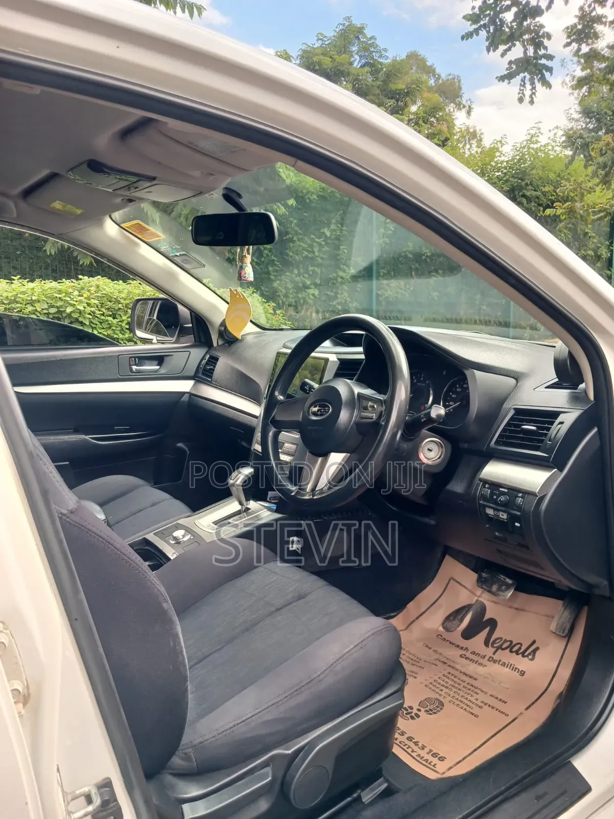Subaru Legacy 2010 White