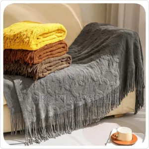 *Nordic Style Sofa Throw Blanket With Tassels