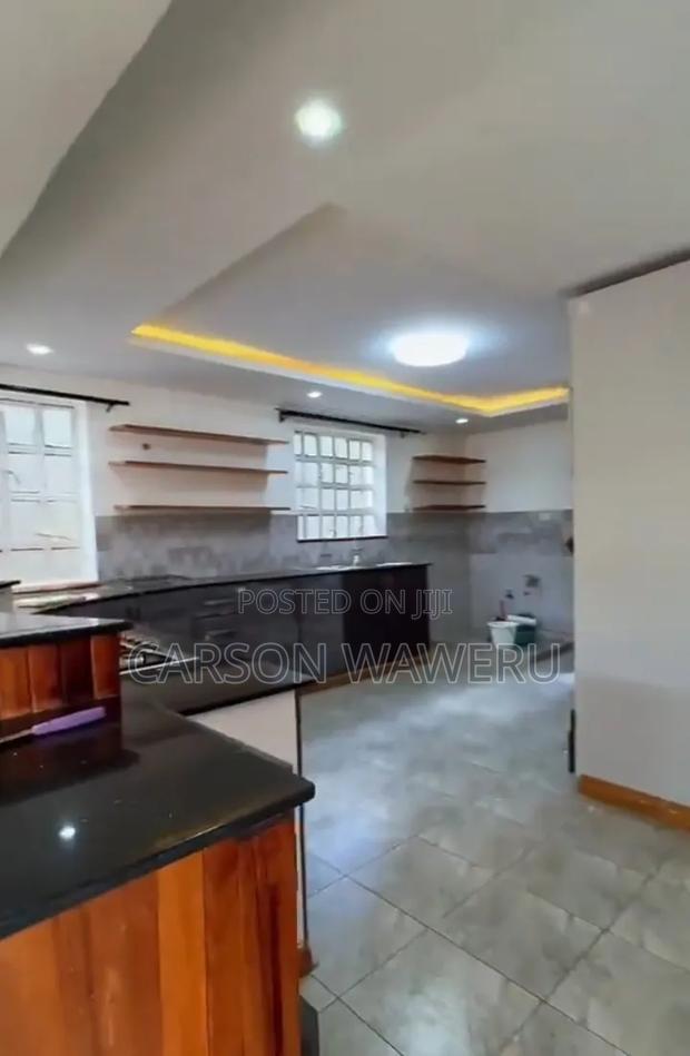 5bdrm Maisonette in Junction/Benedicta for sale - thumbnail 9
