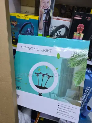 Qx360 Dimmable Ring Light for Makeup and Photography