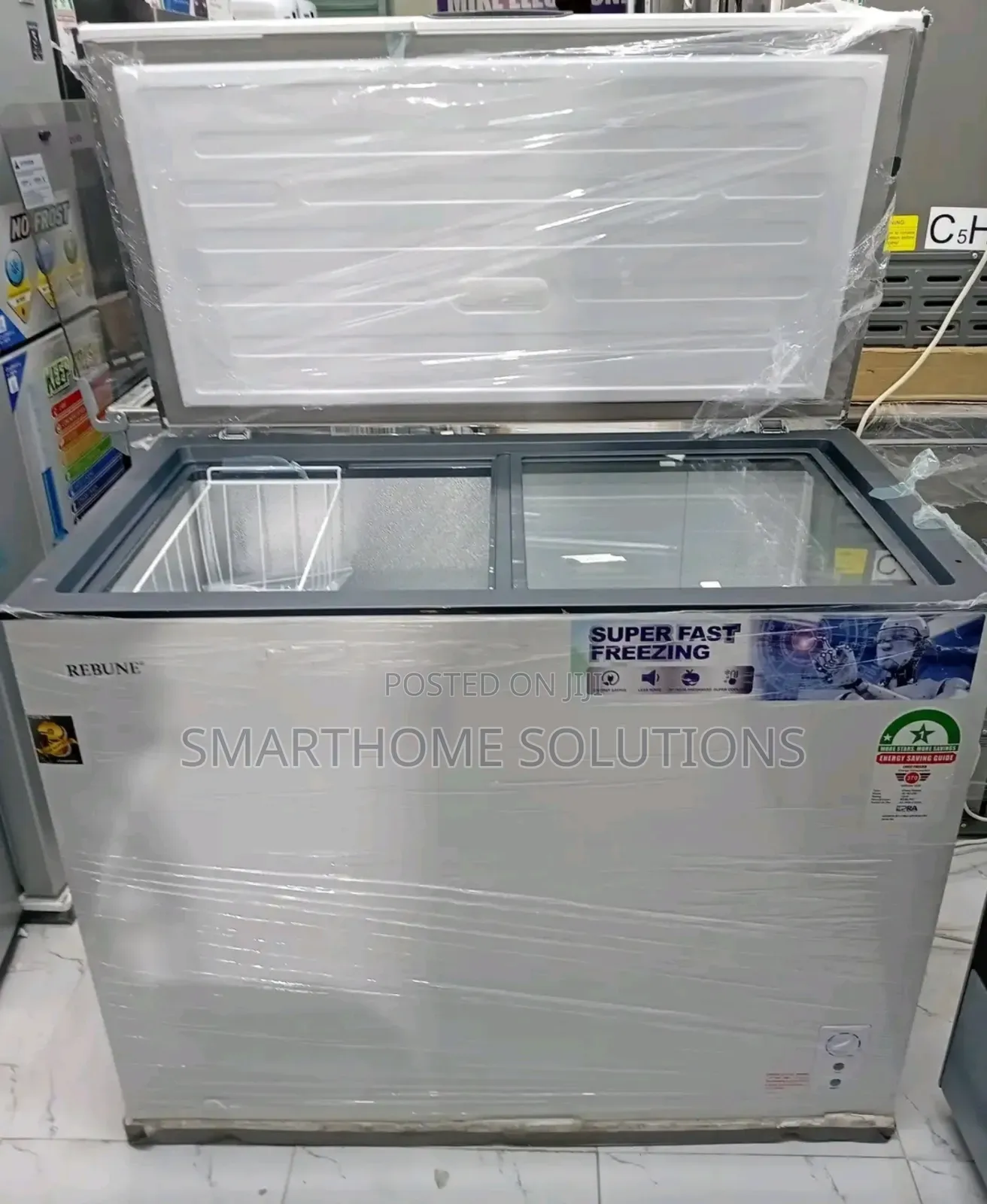 Rebune 200 Litres Deep Chest Freezer - Energy Efficient Freezer