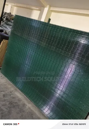 Strong Mesh Security Fence 2.4m X 3m