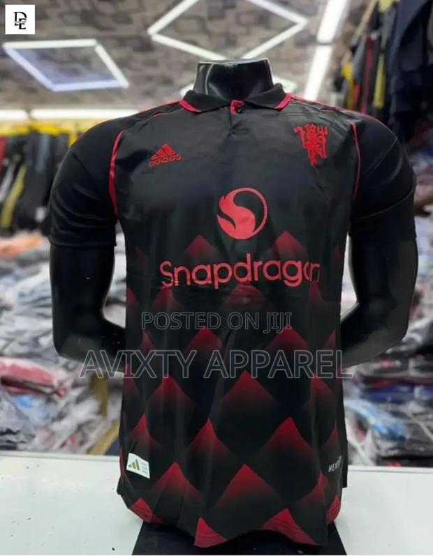 New Season 2026/2027 Jersey - thumbnail 2