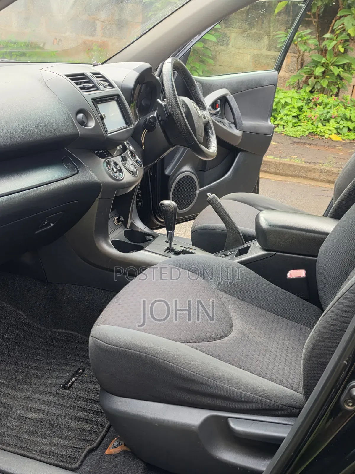 Toyota Vanguard 2012 Matt Black
