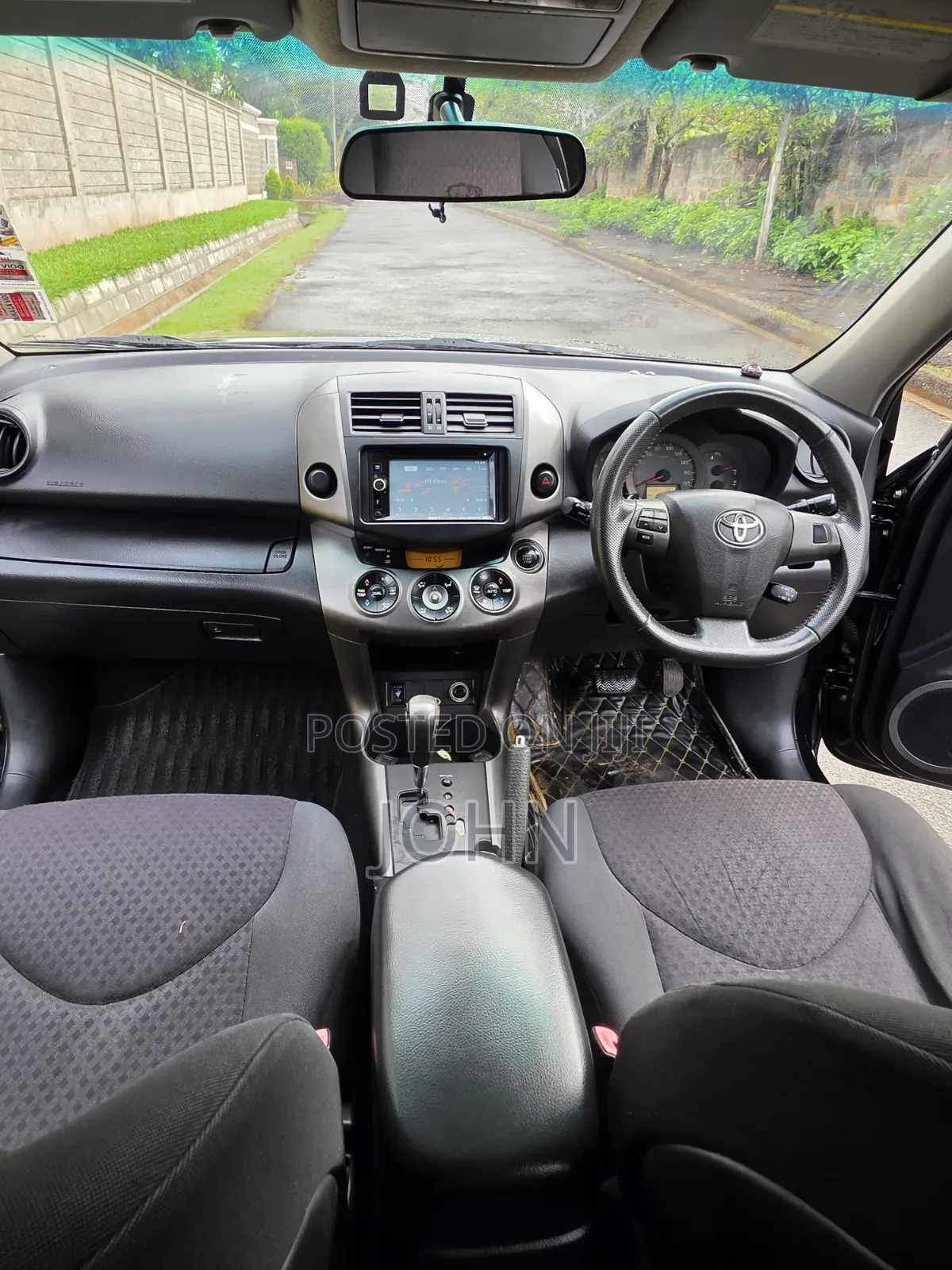 Toyota Vanguard 2012 Matt Black