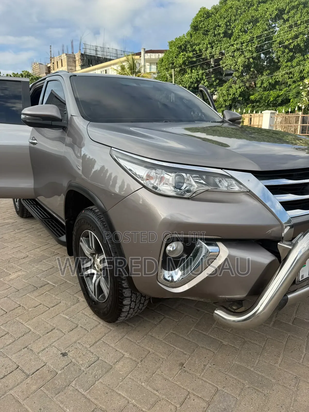 Toyota Fortuner 2019 Gold