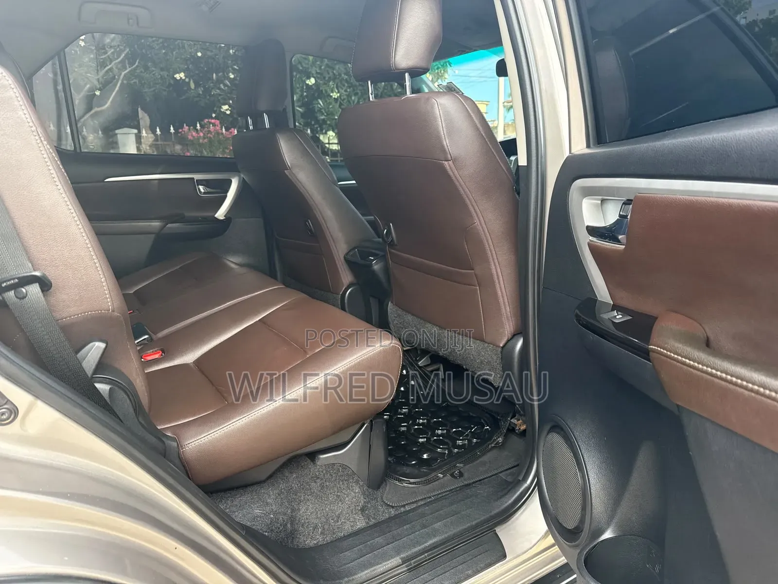 Toyota Fortuner 2019 Gold