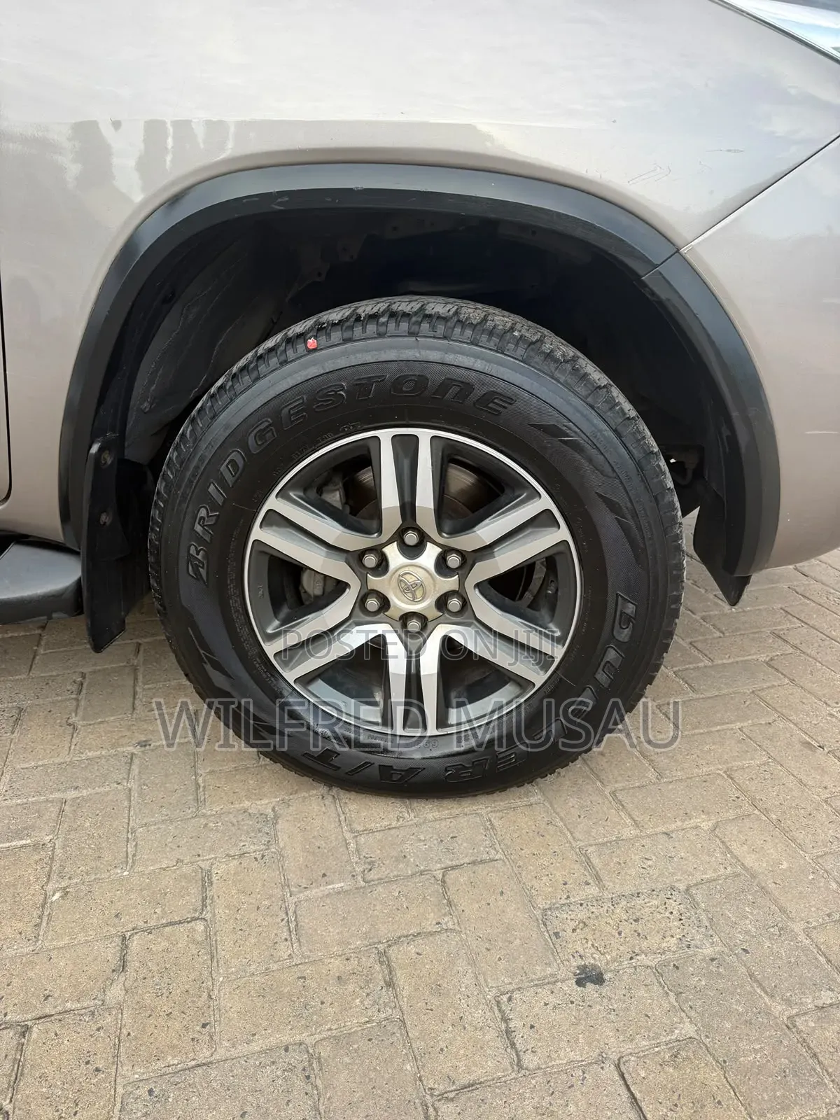 Toyota Fortuner 2019 Gold