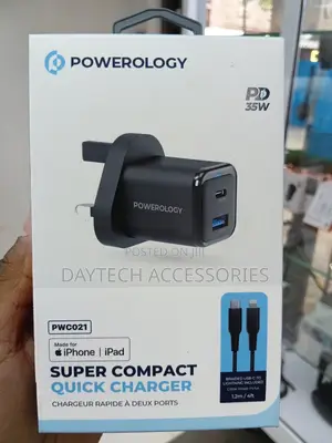 The Powerology Dual Port Super Compact Quick Charger 35w.