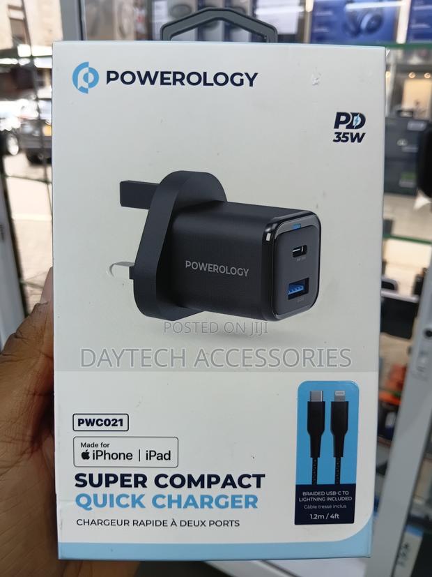 The Powerology Dual Port Super Compact Quick Charger 35w. - thumbnail 2