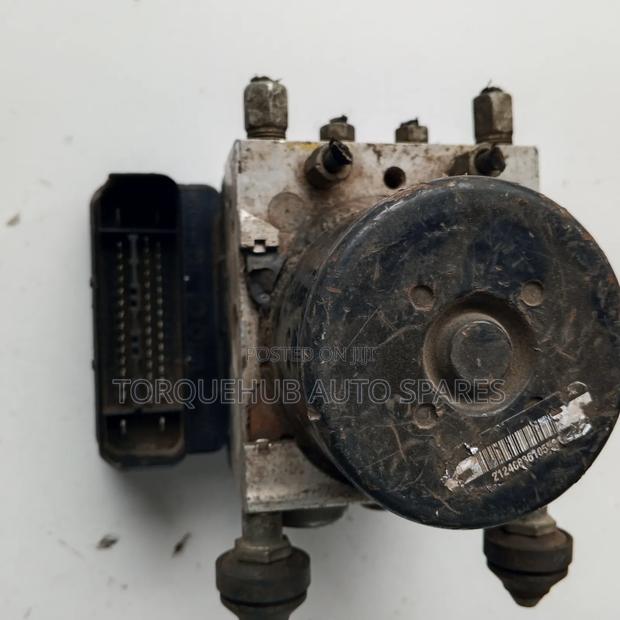 Honda Insight 2009 Abs Module (Tm8a5) - thumbnail 2