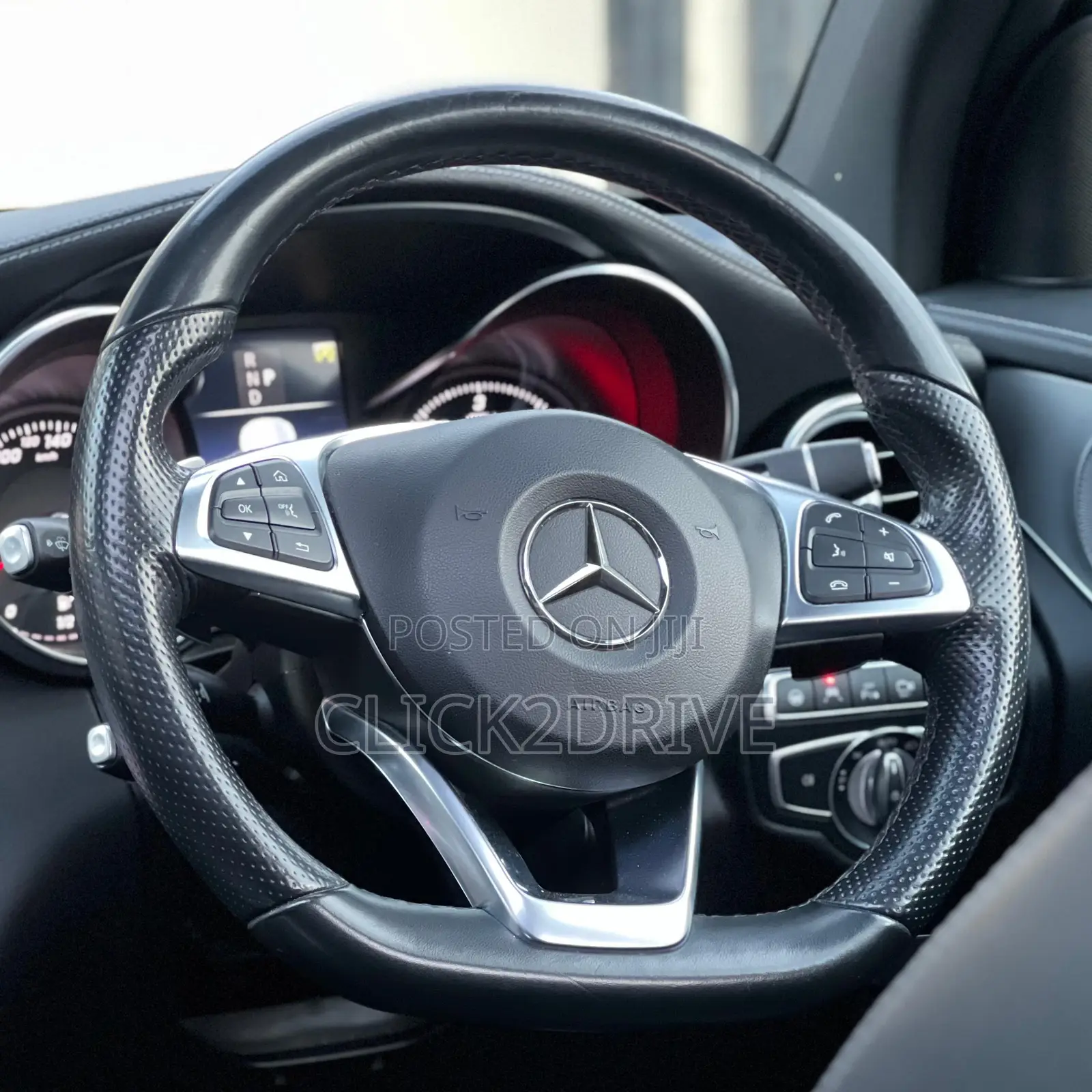 Mercedes-Benz GLC-Class 2018 Pearl