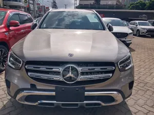 Mercedes-Benz GLC-Class 2020 Gold