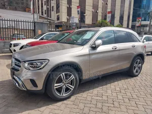 Mercedes-Benz GLC-Class 2020 Gold