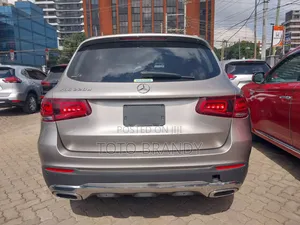 Mercedes-Benz GLC-Class 2020 Gold