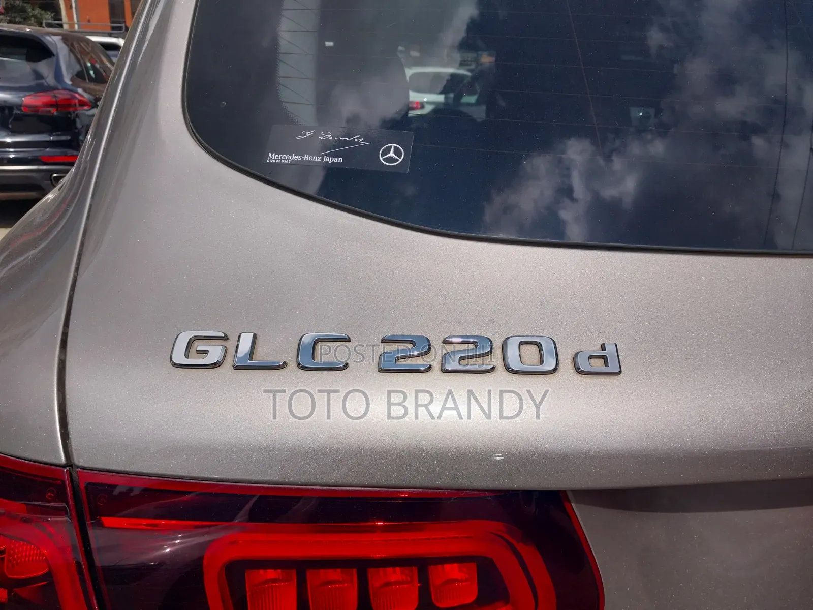 Mercedes-Benz GLC-Class 2020 Gold
