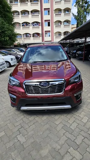 Subaru Forester Premium AWD 2020 Burgundy