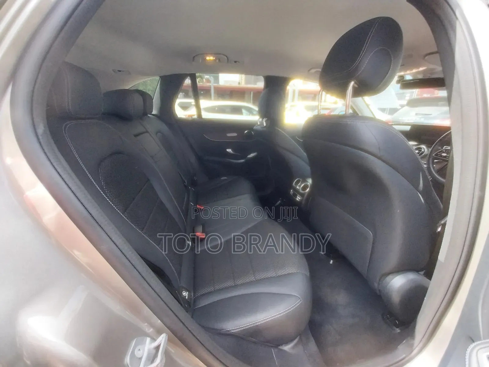 Mercedes-Benz GLC-Class 2020 Gold