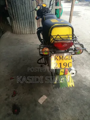 Bajaj Boxer 2022 Red
