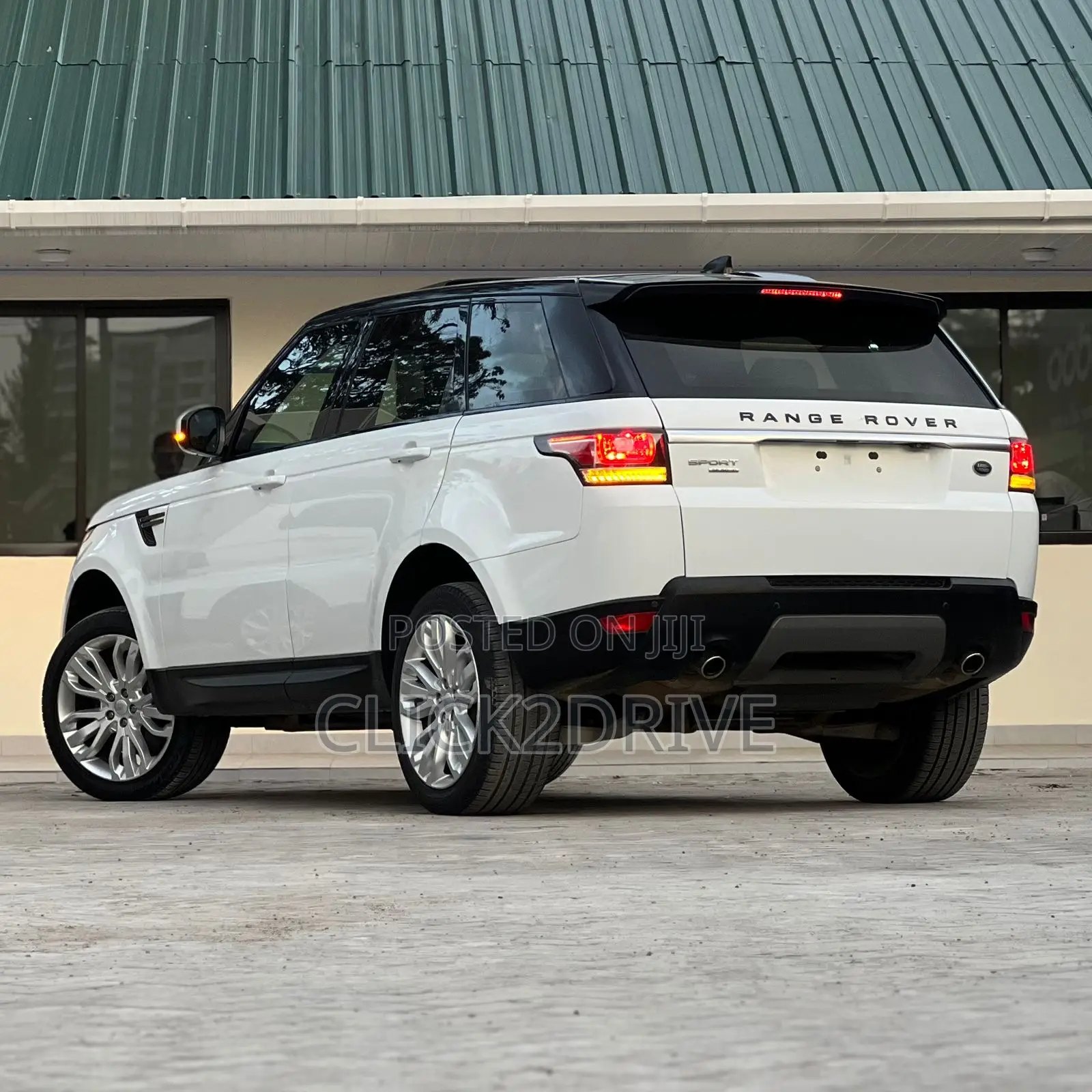Land Rover Range Rover Sport HSE 4x4 (3.0L 6cyl 8A) 2017 Pearl