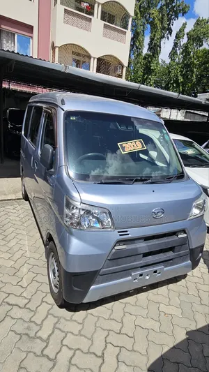Daihatsu HIJET 2019 Silver