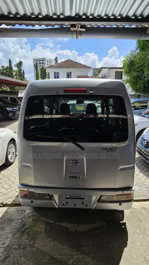 Daihatsu HIJET 2019 Silver